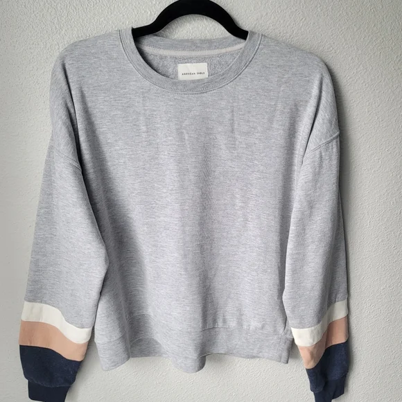 American Eagle Colorblock Sleeve Sweatshirt Size Small Color Grey - Picture 1 of 6